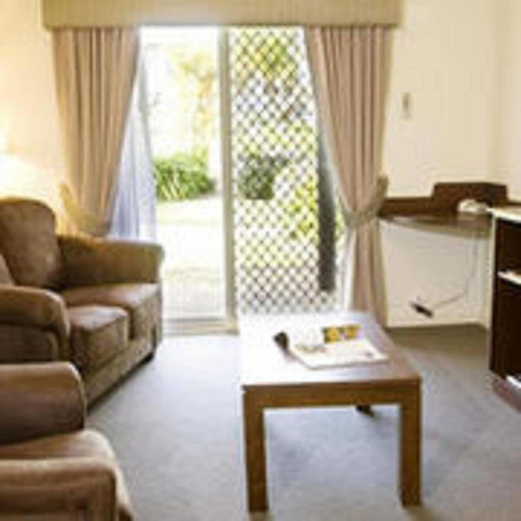 Mercure Bunbury Sanctuary Golf Resort Exterior photo