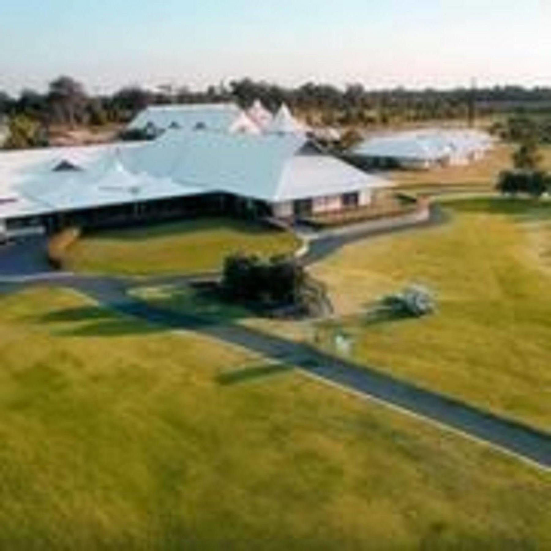 Mercure Bunbury Sanctuary Golf Resort Exterior photo